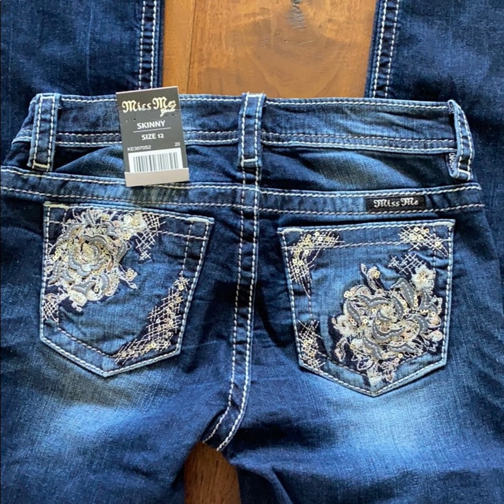 jeans
